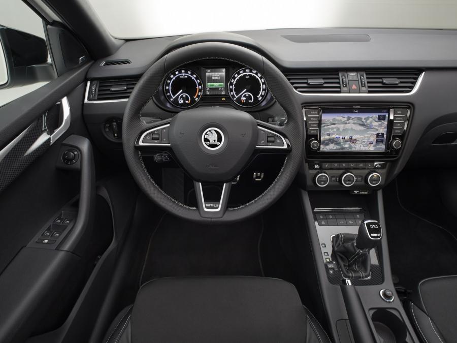  Skoda Octavia RS 2013 года  (фото 24 из 26)